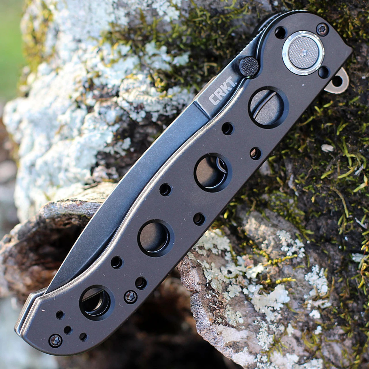 CRKT M16 Deadbolt - Blk Alum (3.58" D2) M16-03DB 3 CRKT M16 Deadbolt - Blk Alum (3.58" D2) M16-03DB - Image 3